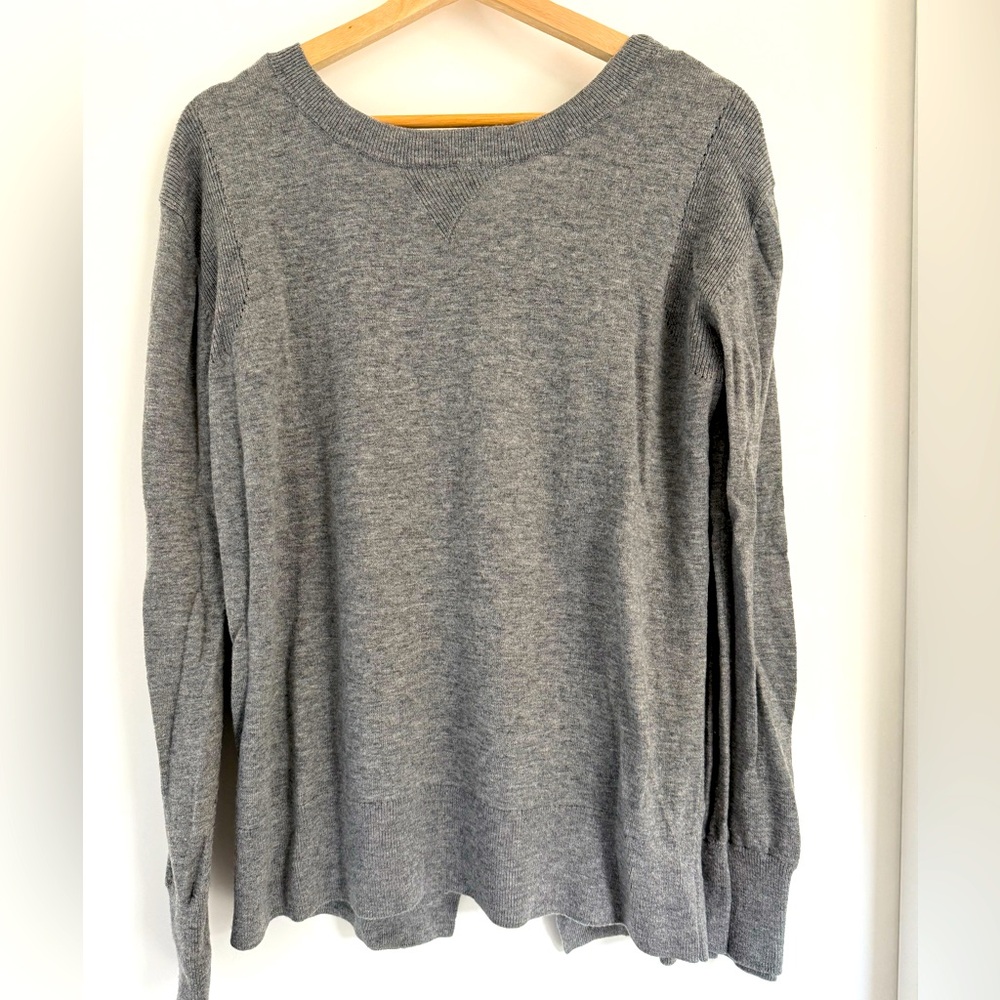 Lululemon Sweater - Size 12